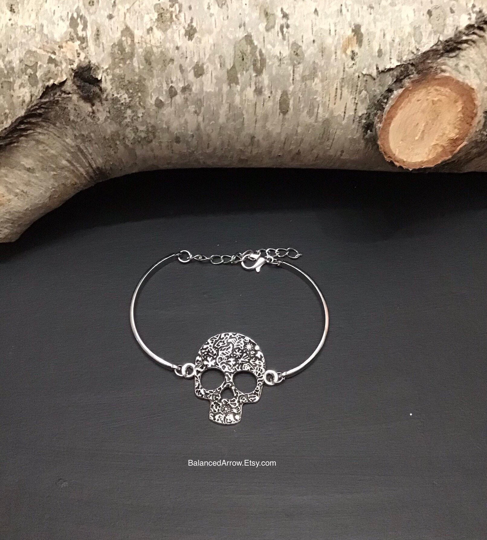 Skull bracelets for her deals