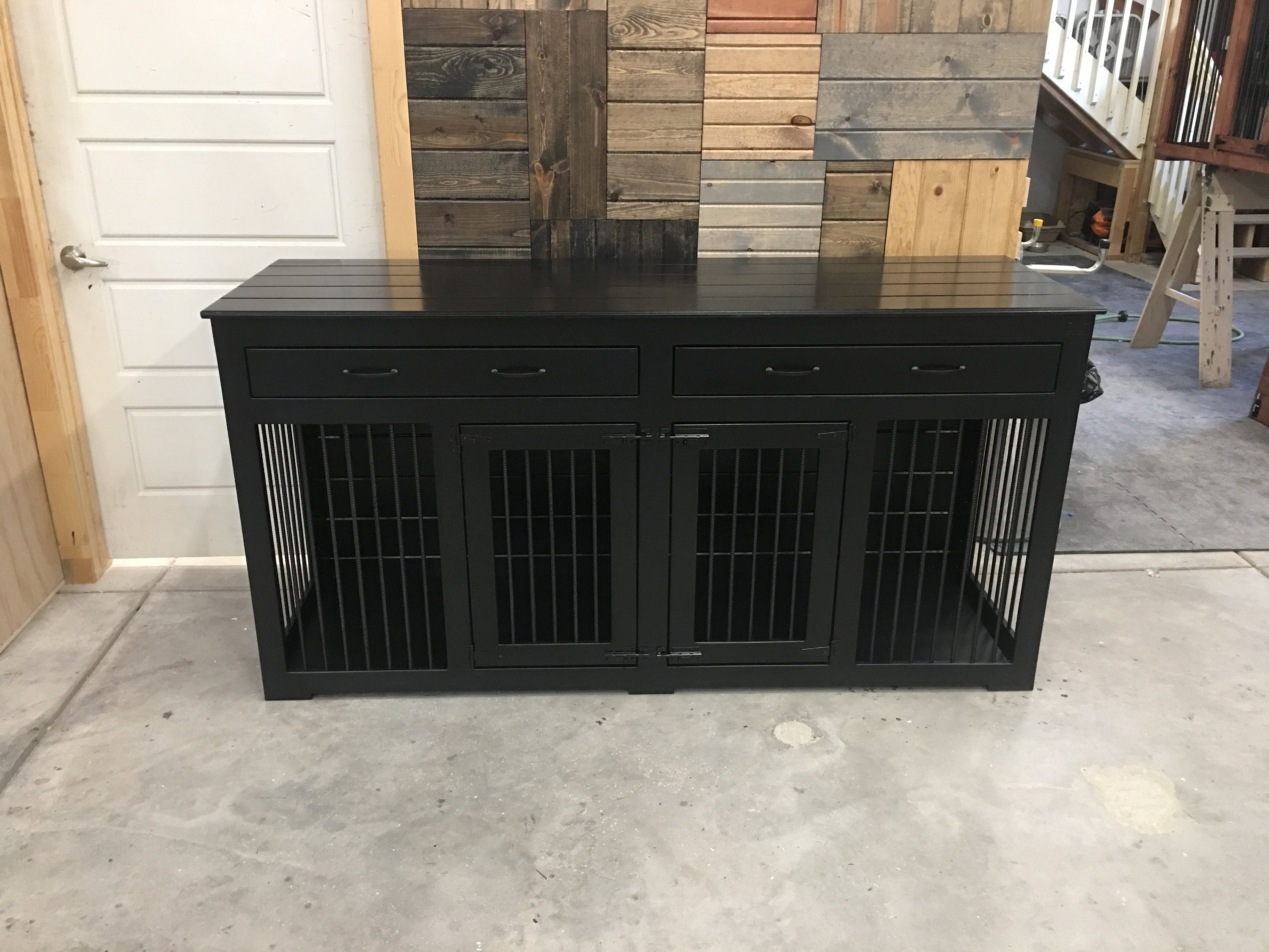 Farmhouse double dog hot sale kennel