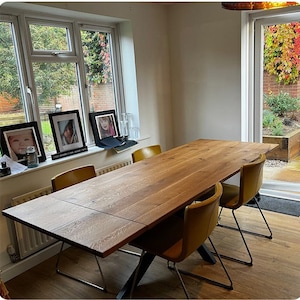 Extendable Solid Oak Kitchen Dining Table With Star Legs