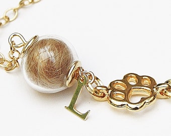 Animal hair bracelet in memory of dog, cat with paw print, gold-plated link chain, gift for mother, wife, friend, keepsake jewelry