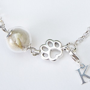 Animal hair bracelet in memory of dog, cat with paw print, silver link chain, gift for mother, wife, friend, keepsake jewelry