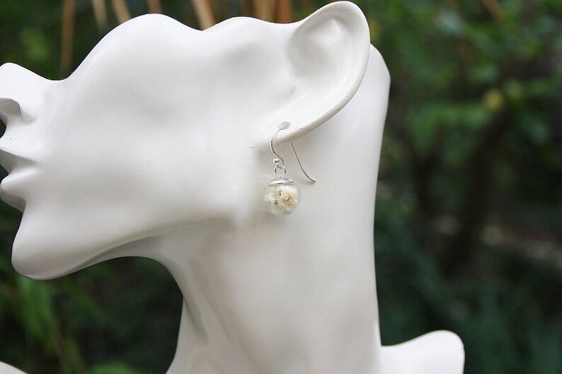 Schleierkraut Ohrringe Silber 925 ivory , Brautschmuck mit echten Blumen im Boho Style, wahlweise mit echtem dunkelgrünen Moos Bild 3