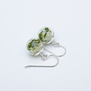 Gypsophila earrings silver 925 ivory, bridal jewelry with real flowers in boho style, optionally with real dark green moss image 9