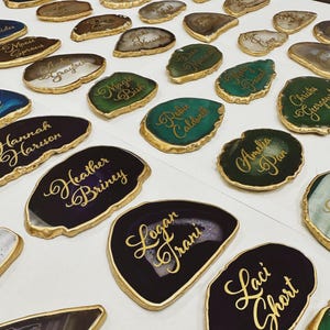 Brazilian Agate Place Cards - Personalized Geometric Escort Cards - Stone Signage