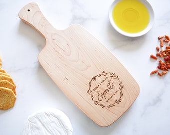 Custom Cutting Board | Engraved Cutting Board | Wreath Cutting Board | Client Thank You Gift | Wedding Planner Gift | Gift For Couple