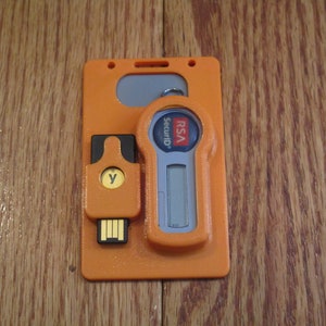 Porta-crachá RSA Yubikey 5 NFC (1-3) impresso em 3D