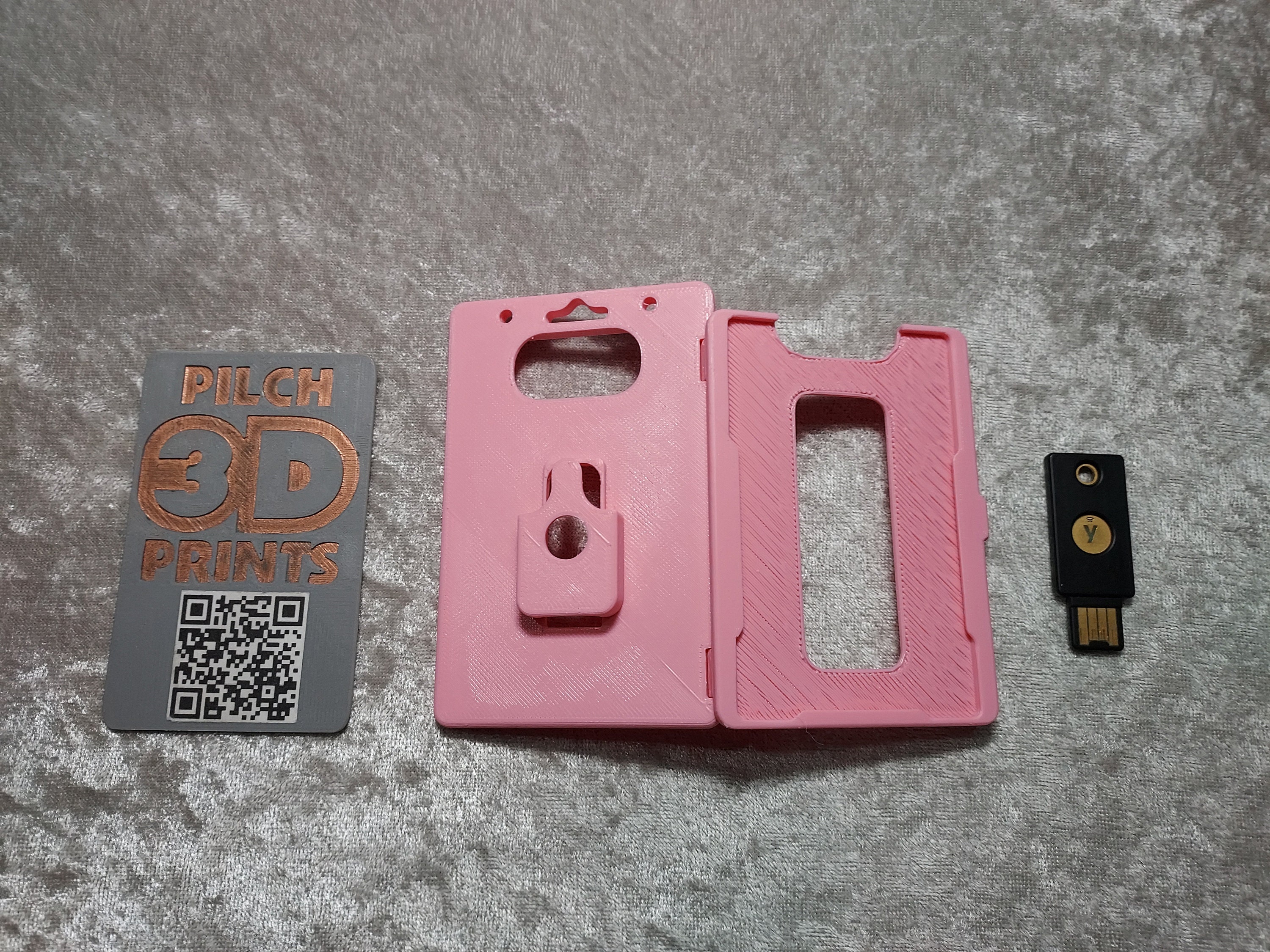 3D Printed Folding Yubikey 5 NFC 13 Badge Holder Etsy