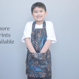 Child Fair Trade Apron ~ Child Waxed Apron ~ Full Coverage Crafter ~ Bake With Grandma ~ Child Baking Apron ~ Child Craft Smock ~ Kid Cook