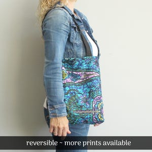 Sac fourre-tout équitable ~ Sac de marché ~ Sac fourre-tout ~ Sac de courses réutilisable ~ Cartable ~ Réversible ~ Lavable ~ Cadeau pour elle ~ Sac à main shopping