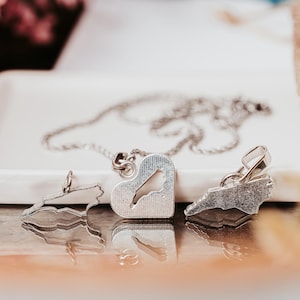 North Carolina Pendant, North Carolina Jewelry, NC Necklace, NC Outline Pendant, North Carolina State Outline,