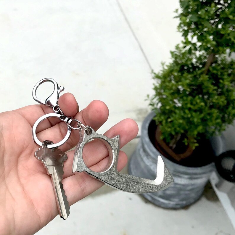 Gift for Grandmother Hands Free Button Pusher Tool Contactless Door Opener Keychain