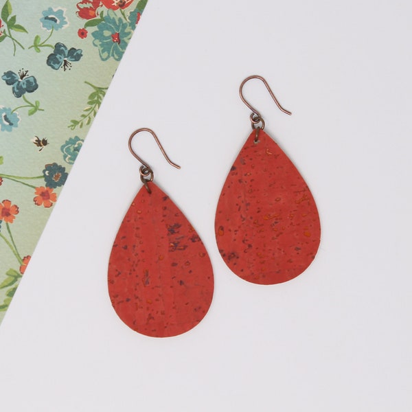 Coral | Natural Cork | Earrings | Teardrop | Copper | Niobium