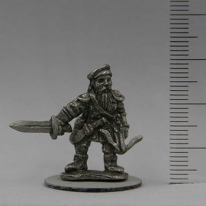 Dwarf Rogue with Sword and Crossbow unpainted mini, 28mm scale,tabletop RPG miniature, D&D figurines, Pathfinder fantasy gaming, pewter