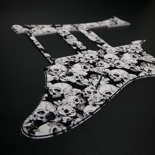 Ibanez Pickguard • Skull #2 • RG Series • Custom Pickguard • Graphic • Stormguitar