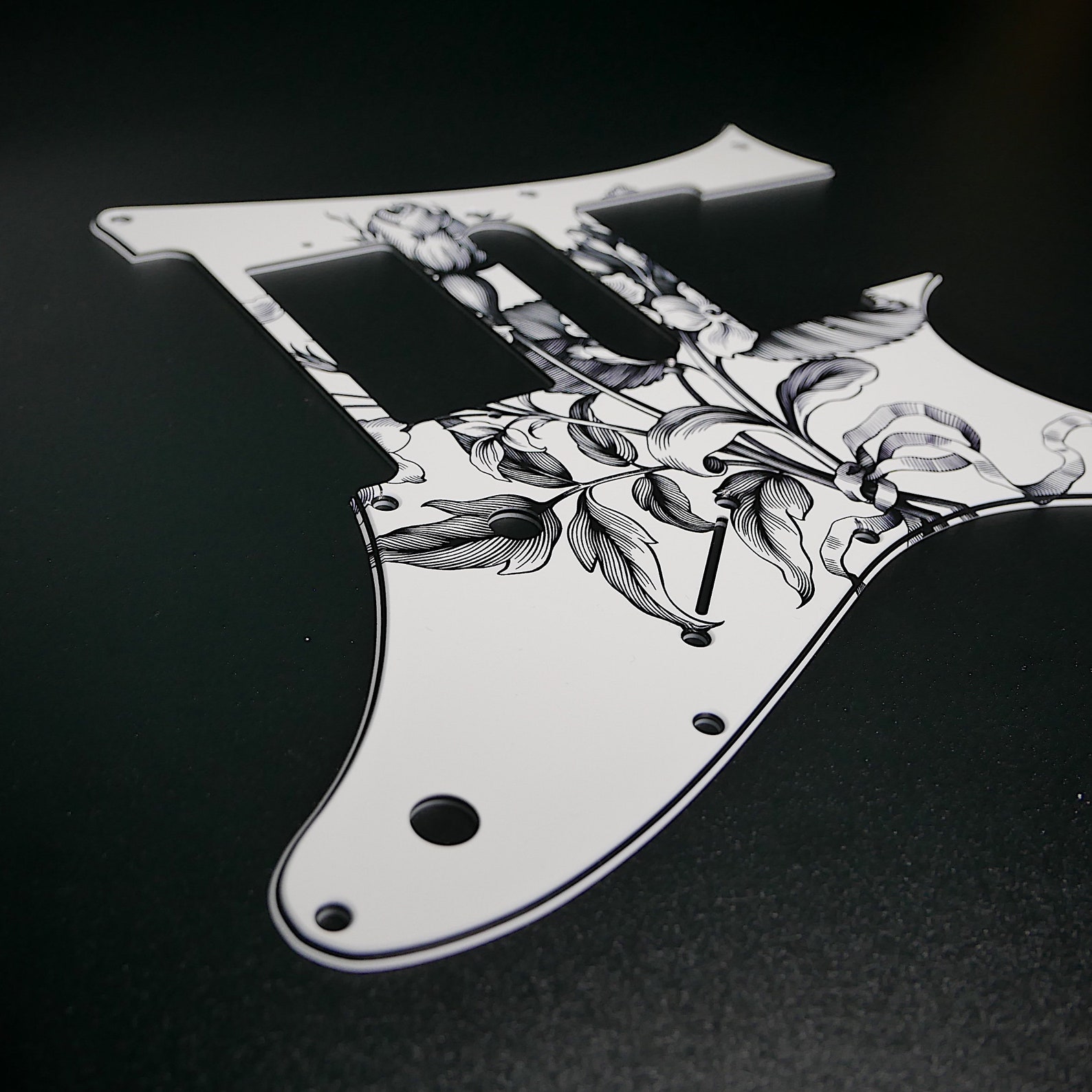 Ibanez Pickguard • Rose Flower Vintage • RG Series • Custom Pickguard ...