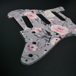 Fender ST Style Pickguard • Floral #9 • Custom Pickguard • Graphic • Stormguitar
