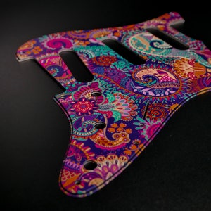 Fender ST Style Pickguard • Floral #13 • Custom Pickguard • Graphic • Stormguitar