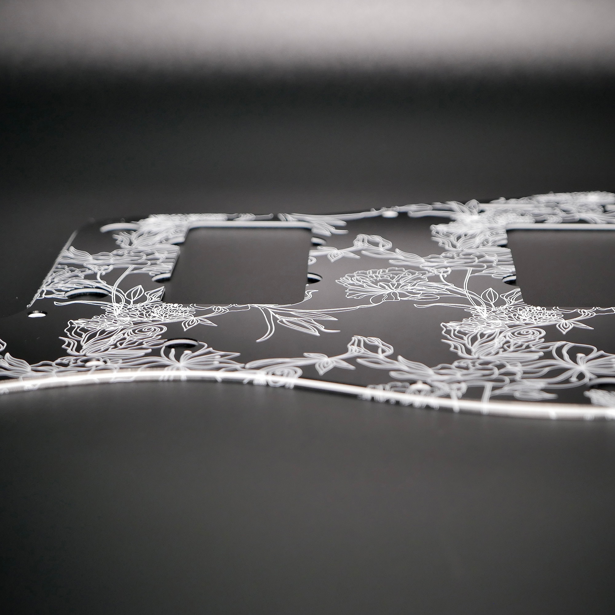 Fender Jmaster Pickguard • Floral #7 BLACK Gloss • Custom