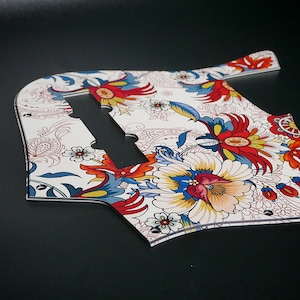 Fender JBass Pickguard • Folk Flowers • Custom Pickguard • Graphic • Stormguitar