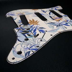 Fender ST Style Pickguard • Floral #19 • Custom Pickguard • Graphic • Stormguitar
