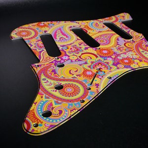 Fender ST Style Pickguard • Paisley #1 • Custom Pickguard • Graphic • Stormguitar
