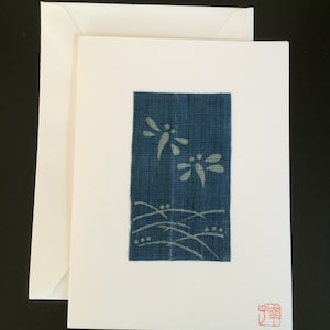 Cartes d’art textile japonaises teintes à la main -- Vol dragon