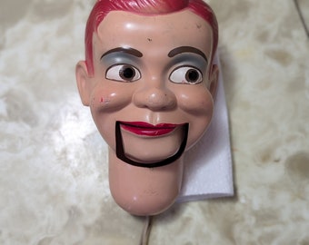 Tête de poupée ventriloque vintage rousse avec ficelle