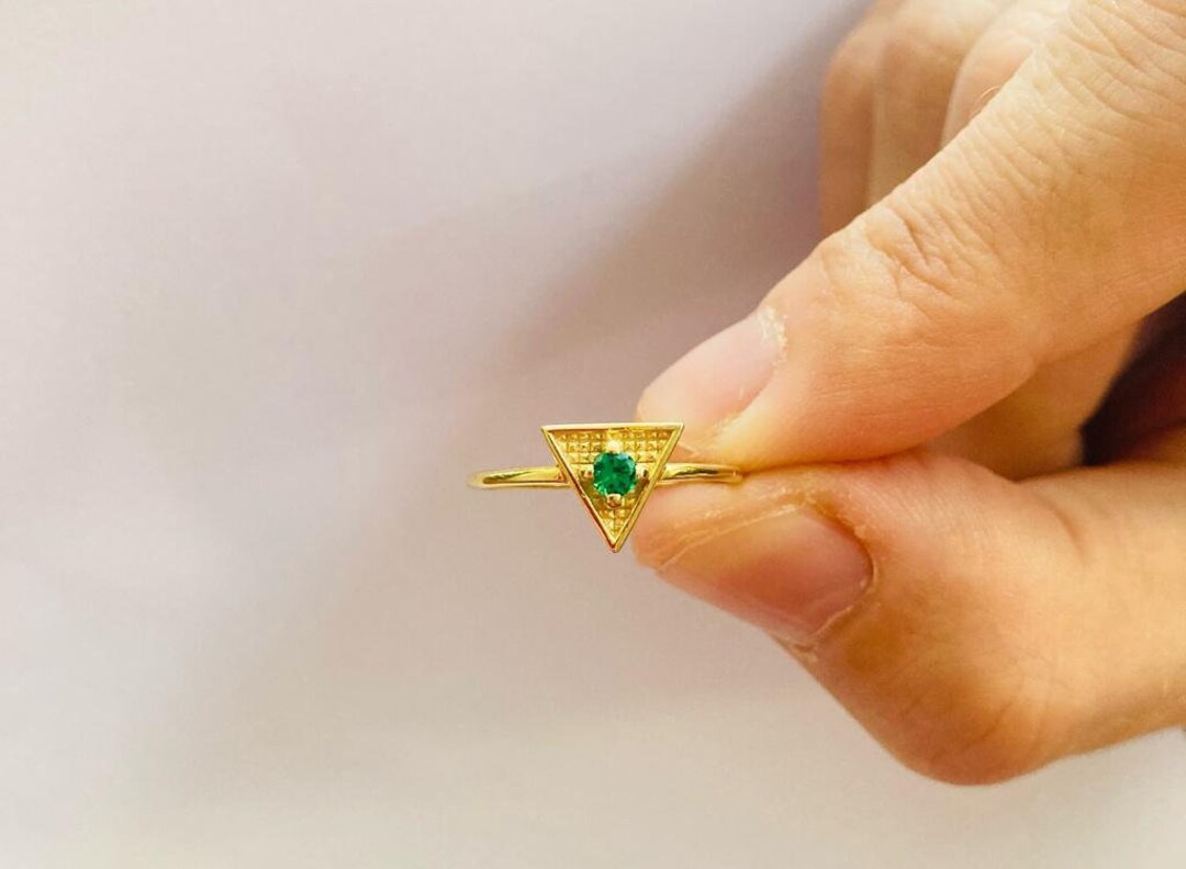 14K Solid Gold Emerald Triangle Ring, Birthstone Triangle Ring, Tiny
