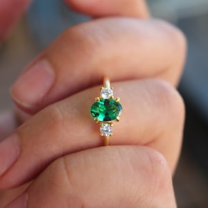 Oval Cut Emerald Ring, Three Stone Emerald Engagement Ring, May Birthstone, Promise Ring, 14K Solid Gold&Zirconia Emerald Ring