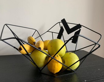 Geometric modern fruit basket / bowl / metal / handmade / personalized