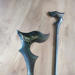 Walking cane for women and man. Walking stick Whale tail Hand carved Whale tail for man. Carved walking cane.