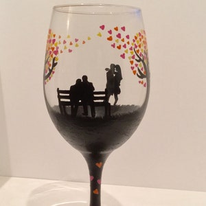 Hand Painted Couple in Love Wine Glass - Anniversary Gift - Couples in Love