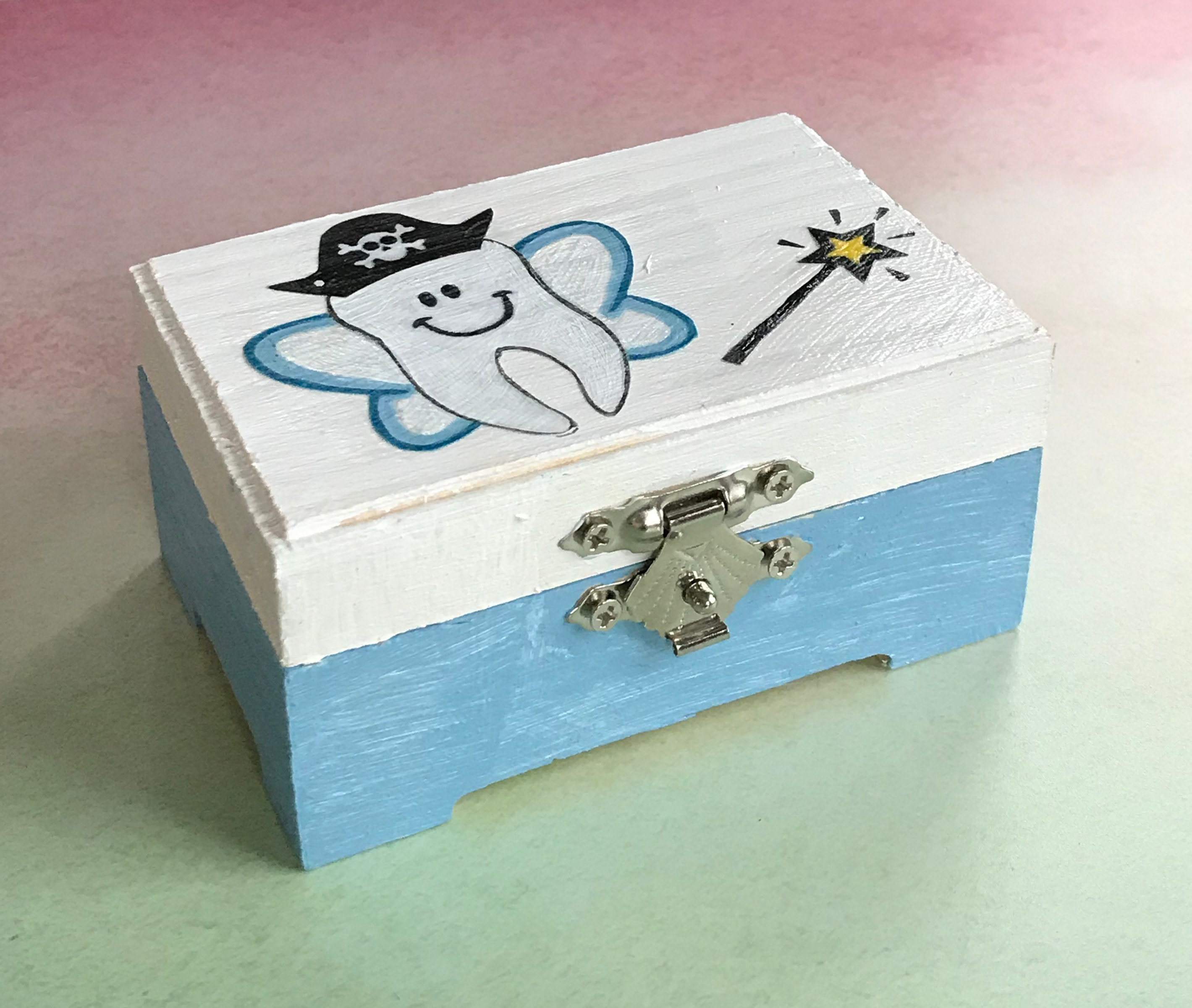 Hand Painted Tooth Fairy Box / Personalized Tooth Fairy Box/ Handmade