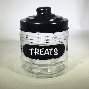 Personalized Pet Treat Jar: Glass Storage with Airtight Lid