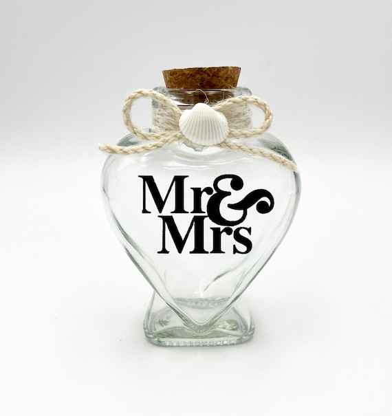 Personalized Heart Sand Jar – Honeymoon Keepsake, Custom Wedding Gift