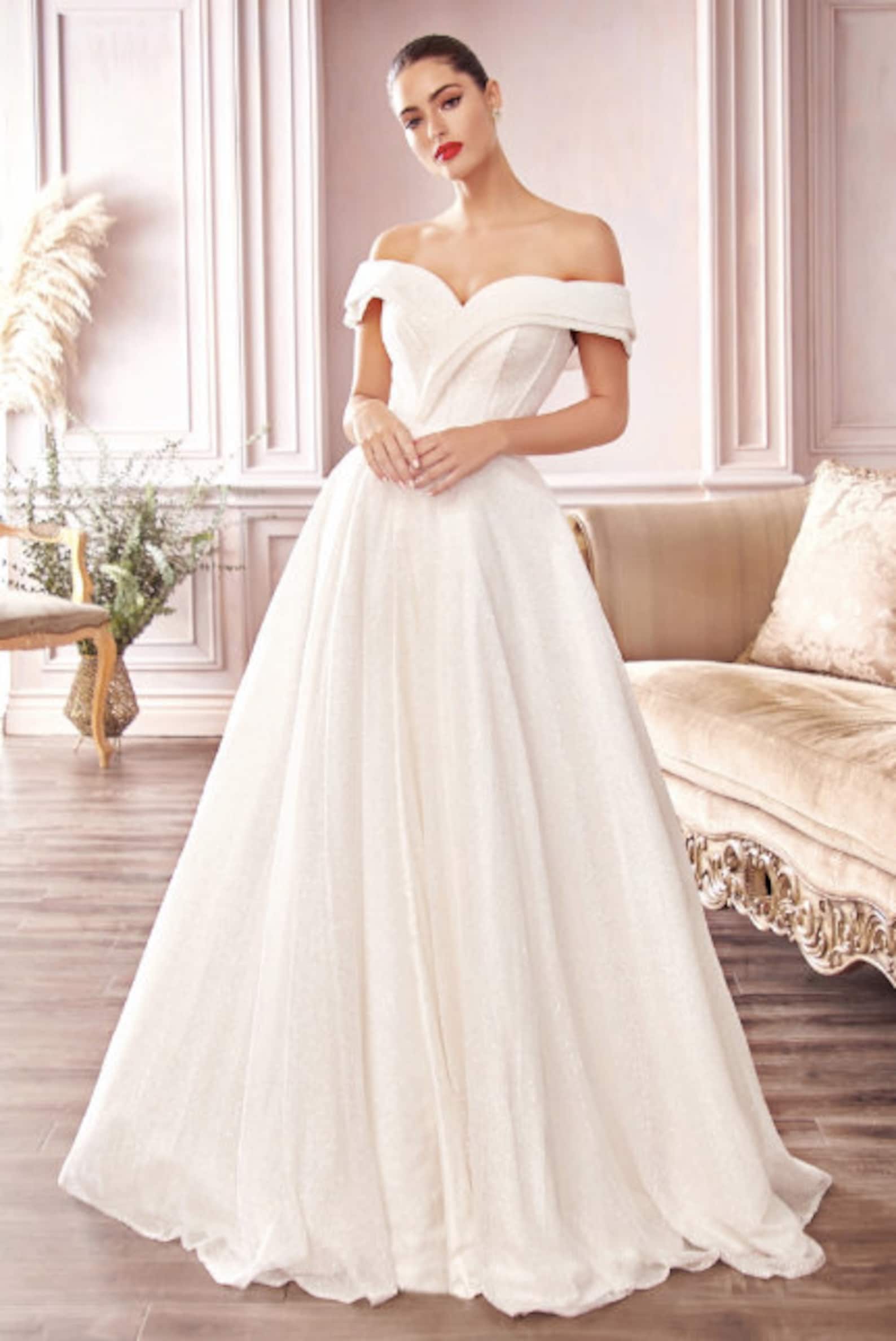 White Vintage Wedding Dress Bridal Dress Bride Bridal Gown - Etsy