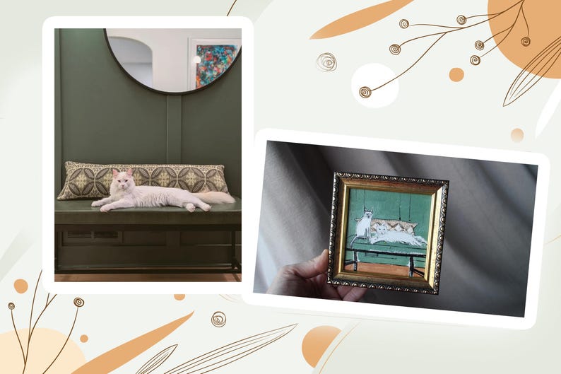 Peut inclure: Un chat blanc allong&eacute; sur un banc vert fonc&eacute; avec un coussin &agrave; motifs. Une peinture encadr&eacute;e de chats est tenue. La peinture a un cadre dor&eacute; et repr&eacute;sente des chats sur un banc vert.