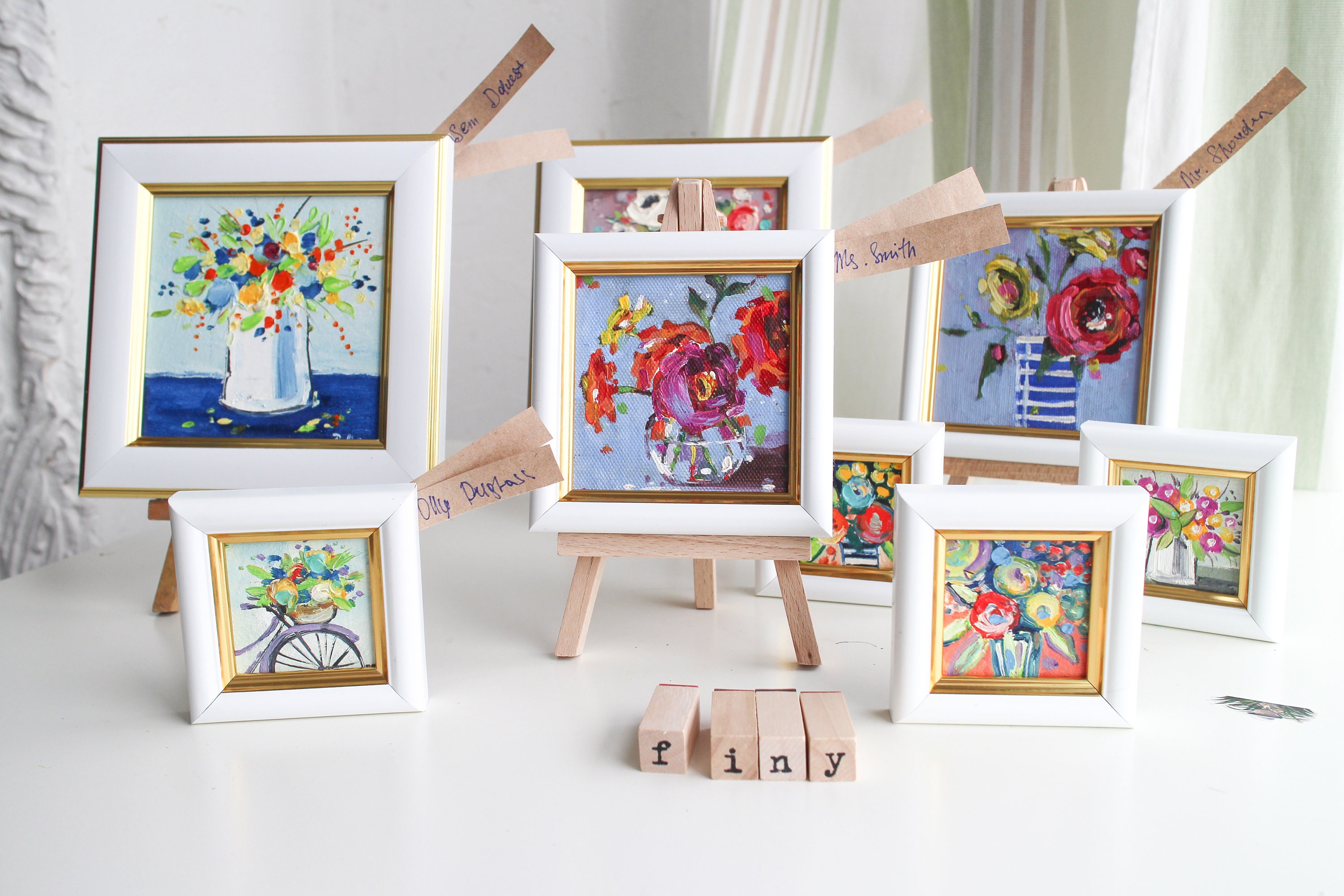 Stand Paper Picture Frames 4X6 Photo Cardboard Wedding Painting Mini Wooden  Easel - China Wood Easel Stand and Easel for Painting price