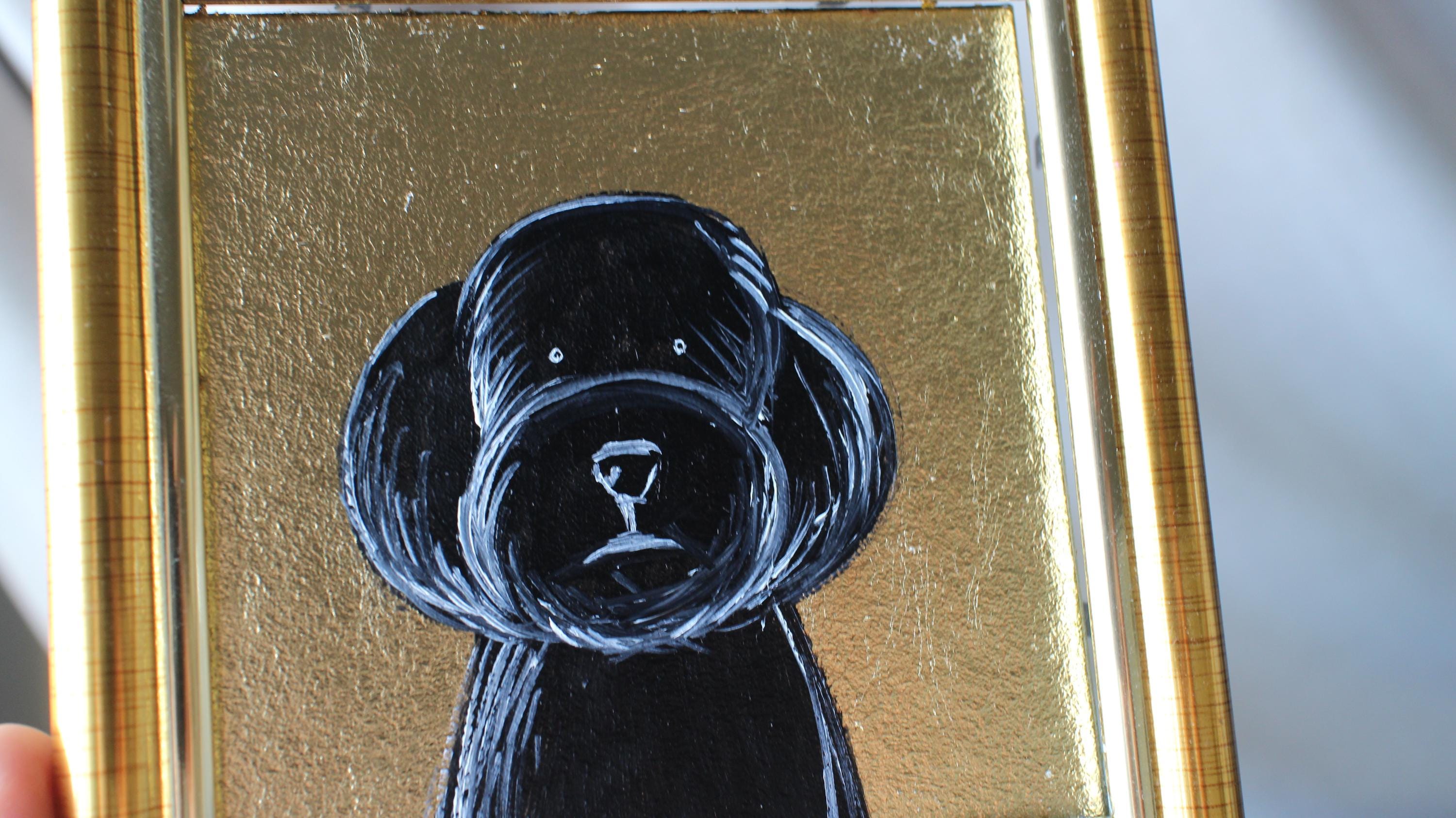 オリジナルの黒プードルの油絵（金箔付き）：額入り犬の肖像画（4 x 4