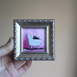 Gato negro en la silla pintura al óleo 2x2 pintura original enmarcada Pintura de gato negro original enmarcada