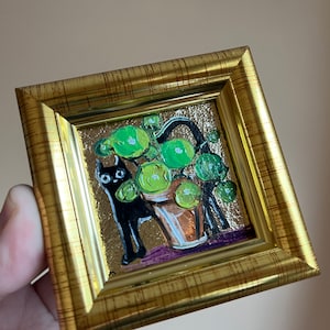 Le chat a renversé le pot de fleurs Peinture à l'huile avec feuille d'or 2 x 2 peinture originale encadrée Peinture de chat noir originale encadrée image 5