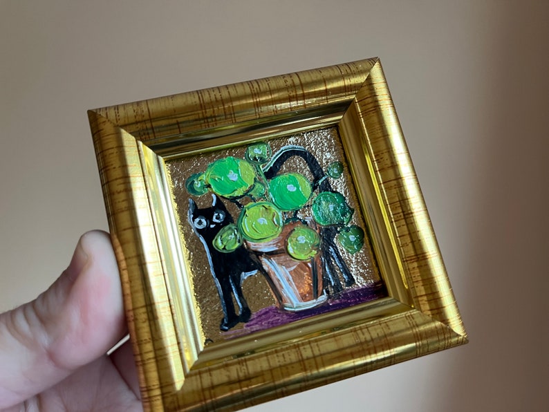 Le chat a renversé le pot de fleurs Peinture à l'huile avec feuille d'or 2 x 2 peinture originale encadrée Peinture de chat noir originale encadrée image 5