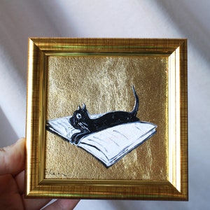 Retrato de gato negro con óleo de pan de oro Pintura con pan de oro 4x4 pintura original enmarcada Pintura de gato negro original enmarcada