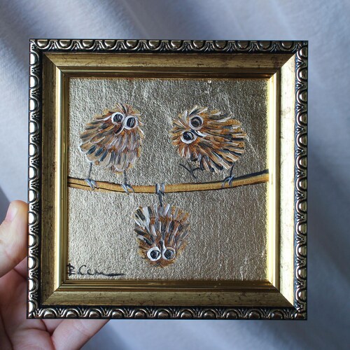 Peinture à l'huile de hibou encadrée avec feuille d'or, oeuvre d'art originale (4 x 4 po.)