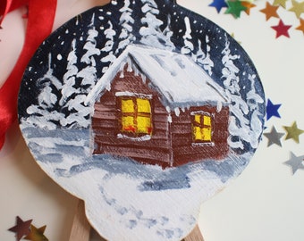 Christmas ornament Winter forest Christmas, Christmas ornament on natural wood slice Winter cabin scene Christmas decorations