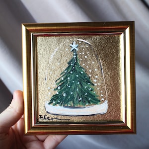 Cartão de Natal com globo de neve, pintura a óleo com folha de ouro, original emoldurado 4x4, floresta de inverno, pintura a óleo original, árvore de Natal, presente, saudação