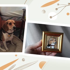 Peut inclure: Un chien beagle est assis sur un lit pour chien, portant un collier avec une &eacute;tiquette. &Agrave; c&ocirc;t&eacute;, une peinture encadr&eacute;e miniature du m&ecirc;me chien est pr&eacute;sent&eacute;e. La peinture a un cadre dor&eacute; et repr&eacute;sente le chien.