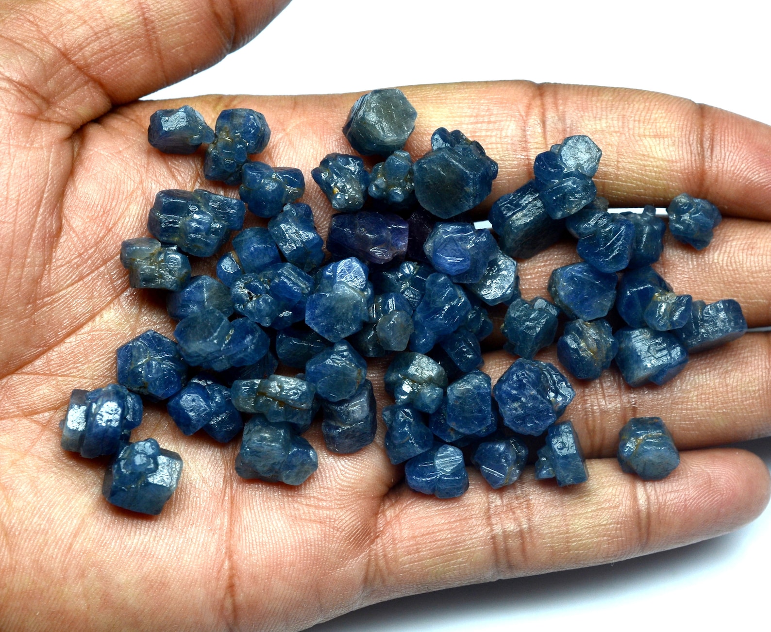 blue sapphire stone