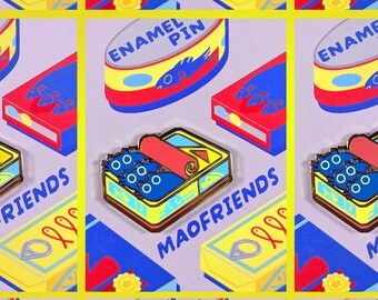 Pin esmaltado de lata de sardinas con forma de gato anchoa / Insignia retro serigrafiada
