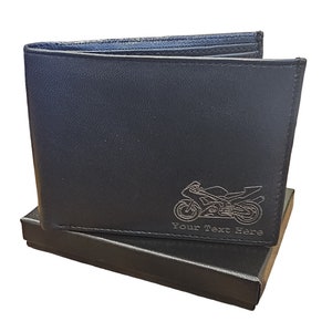 Personalisierte Motorrad Leder Geldbörse. Graviert mit Ihrem eigenen Text. Geschenkbox erhältlich.